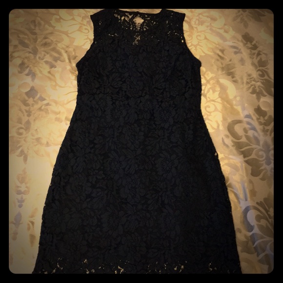 Banana Republic Dresses & Skirts - Banana Republic Lace Dress